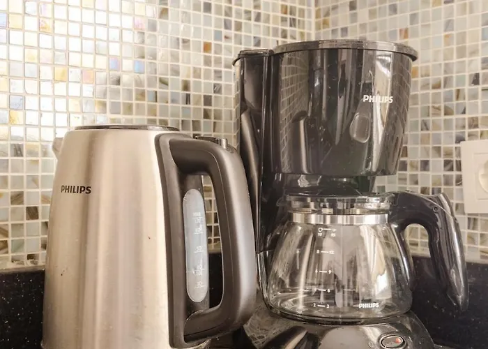 Charming Bagdat Avenue Hideaway, Near Marina * اسطنبول